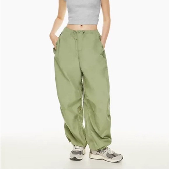 Aritzia Pants - Aritzia TNA Aviator Parachute Pants Sage Frost Green XS